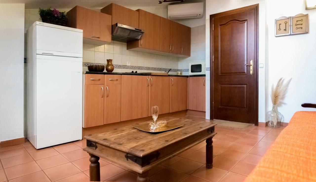 Apartamento 2 4/6 Pax Casa Rural El Sauce. A 2,5 Km De Cuenca Capital Nohales Exteriör bild