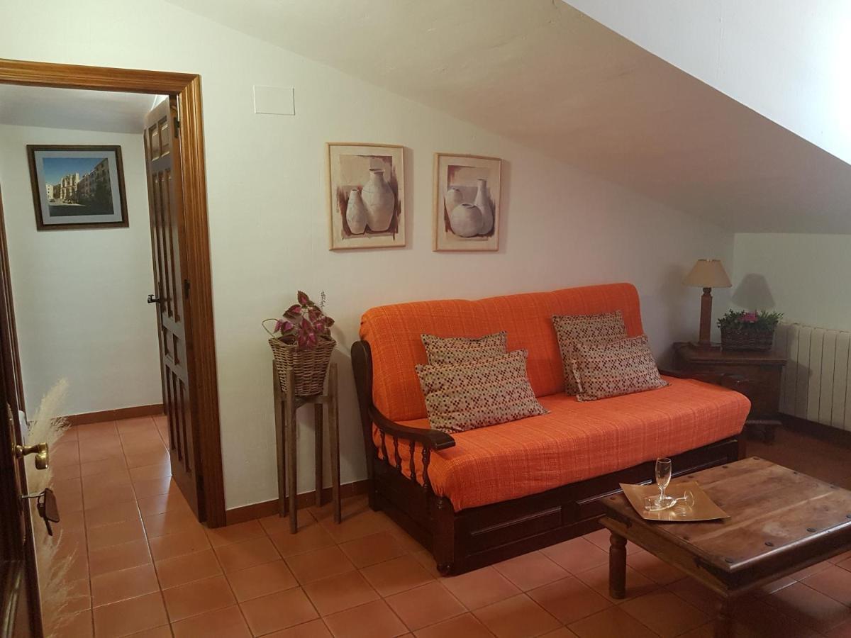 Apartamento 2 4/6 Pax Casa Rural El Sauce. A 2,5 Km De Cuenca Capital Nohales Exteriör bild